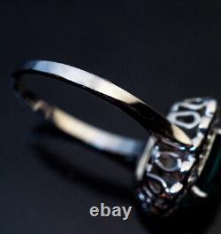 Alluring Retro Wedding Ring Vintage Jewelry 6.97CT Emerald & Round CZ Stone