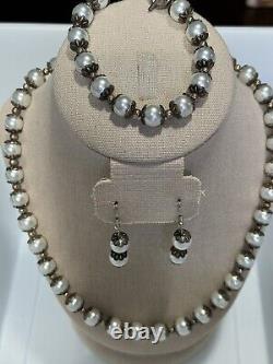 Beautiful VTG Pearl Necklace With Filigree Borders, Bracelet & Earrings Set Rare