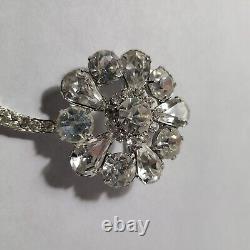 Floral Daisy Brooch Clear Rhinestones Glamour Bridal Jewelry Collectible Vintage